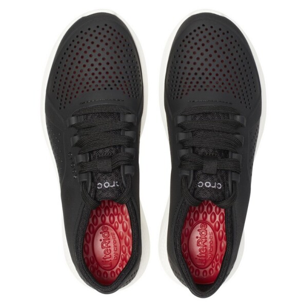 Championes Crocs LiteRide™ Pacer Negro