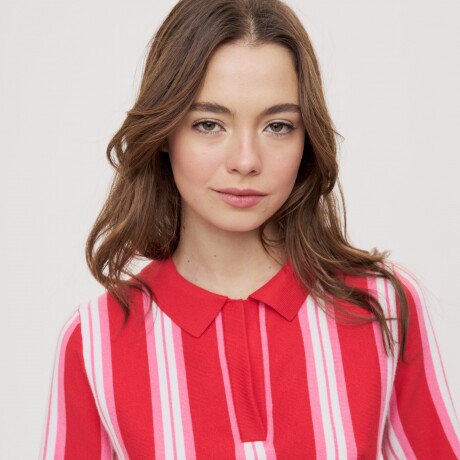 REMERA FEVORA Rojo
