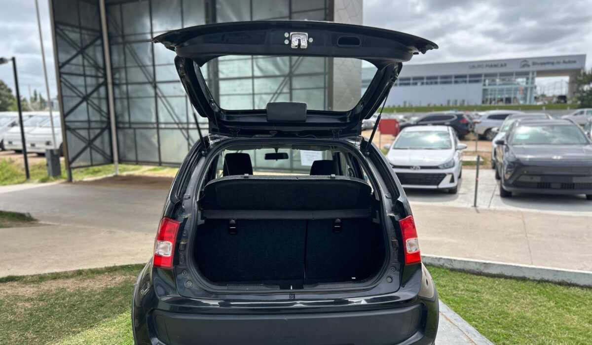 Suzuki Ignis GLX 1.2 MT - 2017 Suzuki Ignis GLX 1.2 MT - 2017