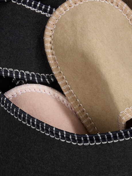 Zapatillas CHRESTEN núm 35-46 forro var. Zapatillas CHRESTEN núm 35-46 forro var.