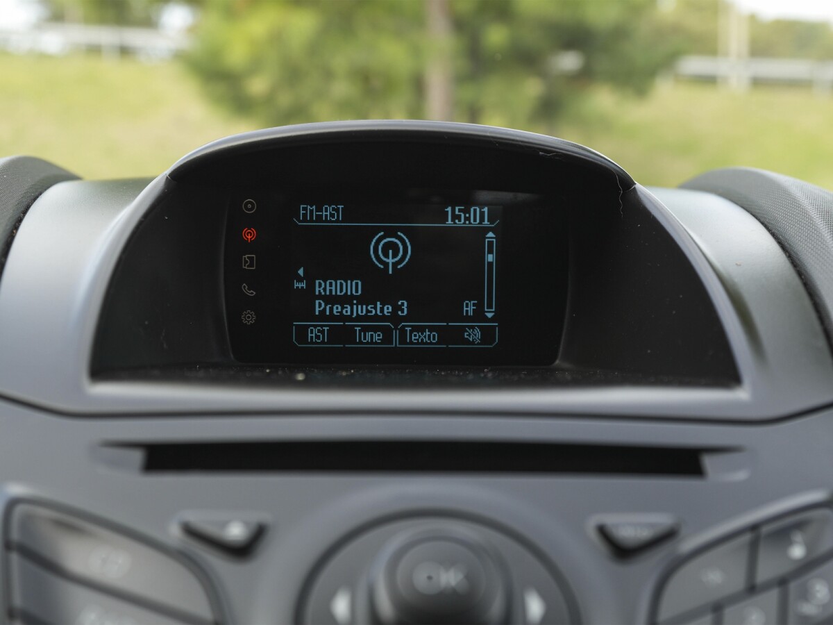 Ford Fiesta SE 1.6 Extra Full | Permuta / Financia Ford Fiesta SE 1.6 Extra Full | Permuta / Financia