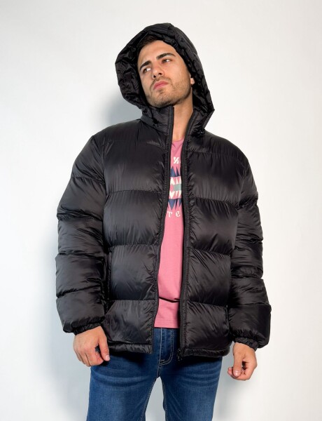 Campera de nylon oversize Taka Negro