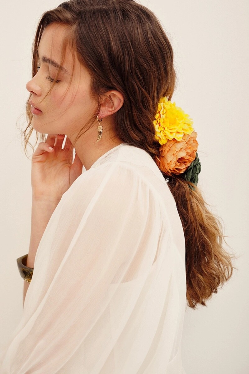 HEBILLA PIN FLOWER MEDIUM Amarillo