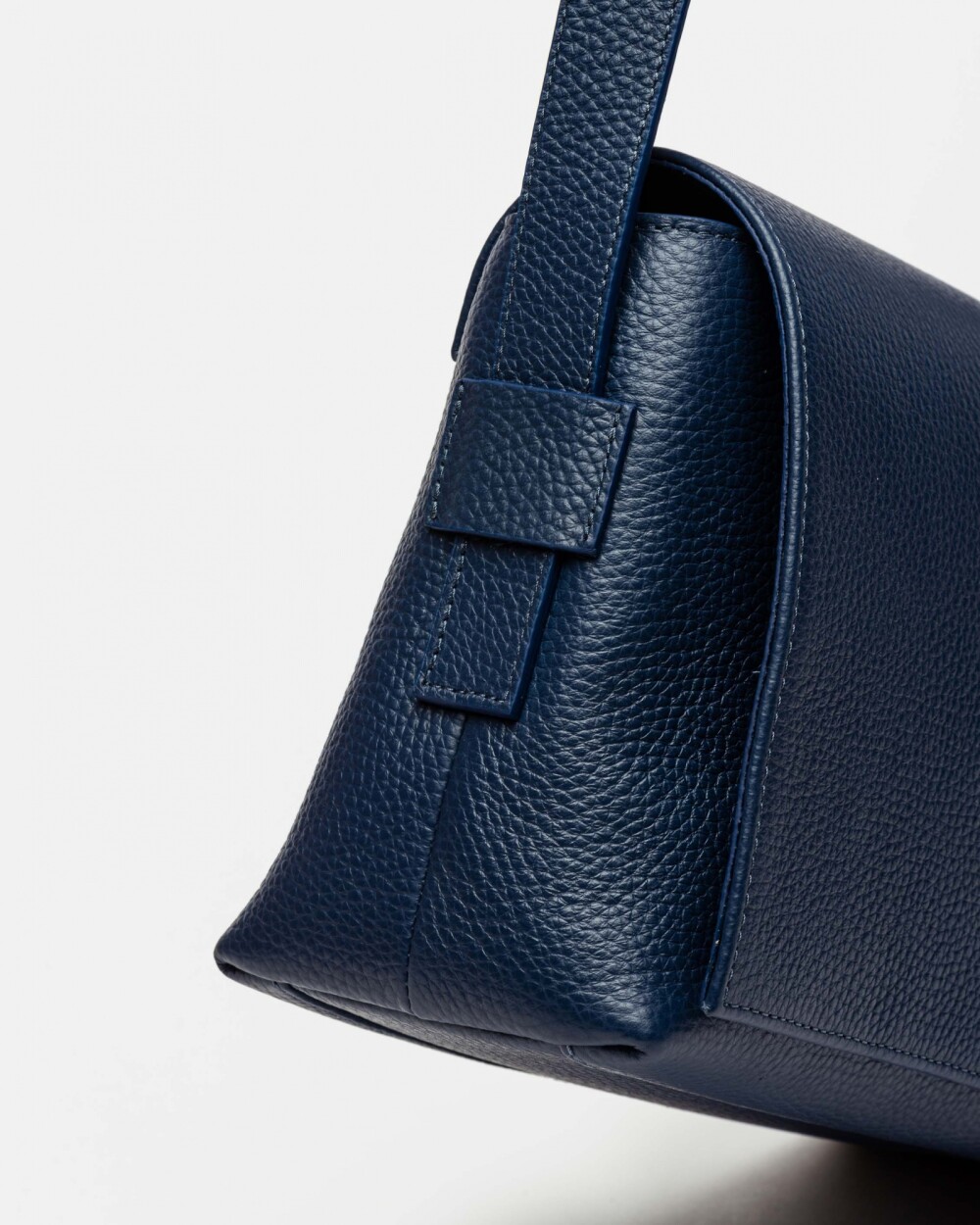 Bandolera Hana en cuero graneado Marine Blue