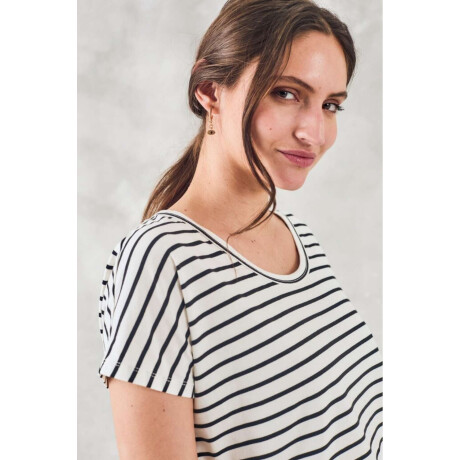 Remera Rayada Negro