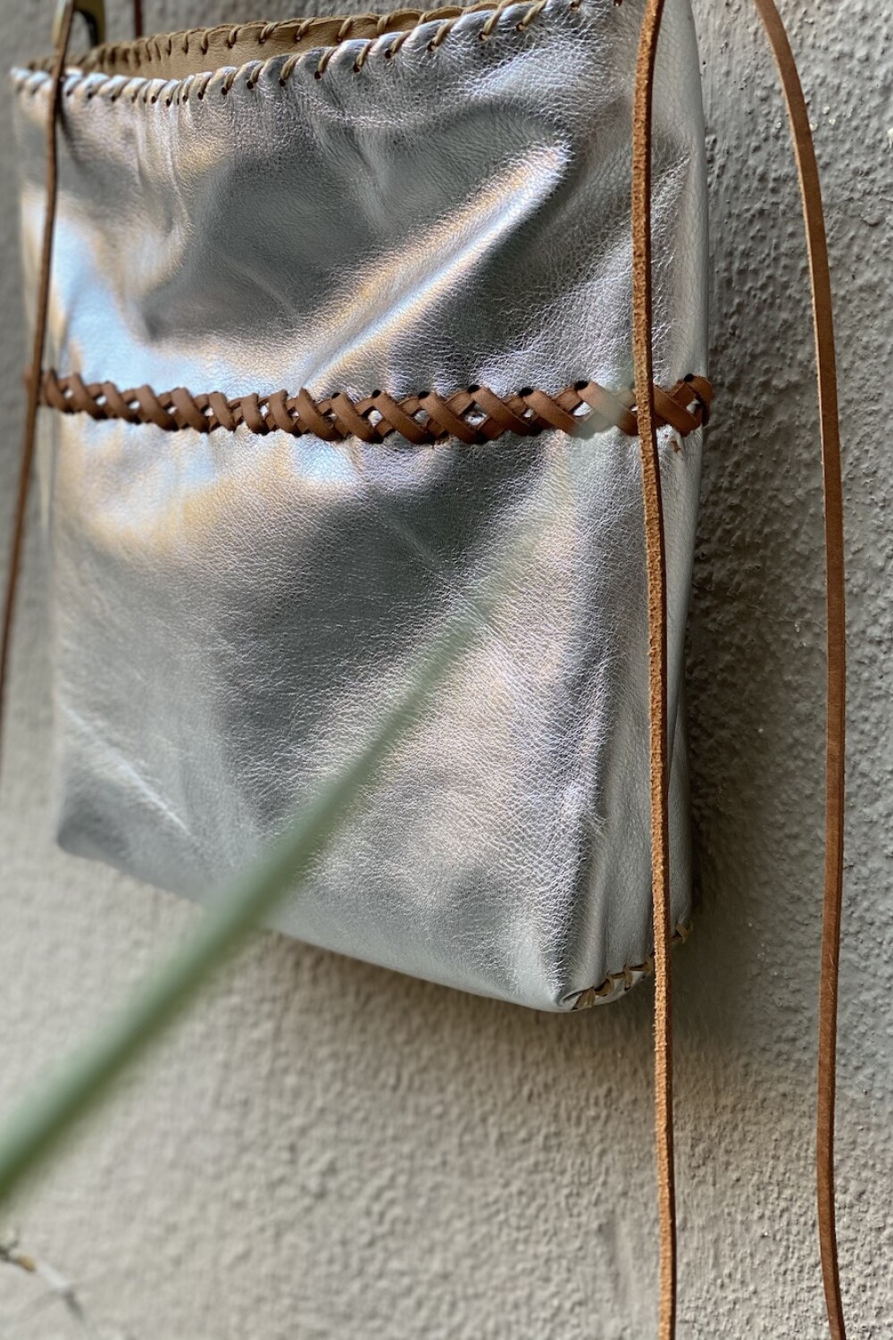 Jewel Envelope Bag Plateado