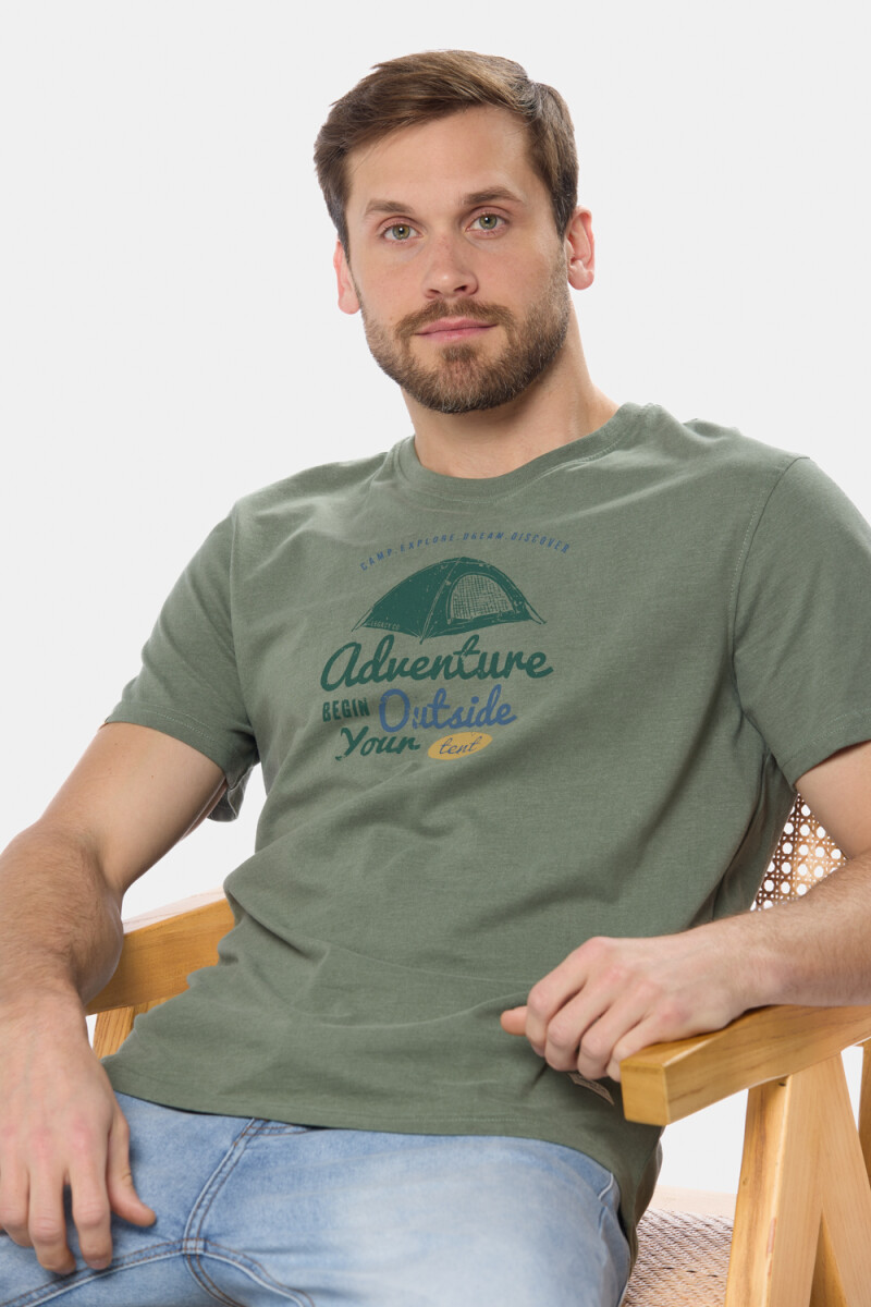 REMERA ESTAMPADA - Verde 