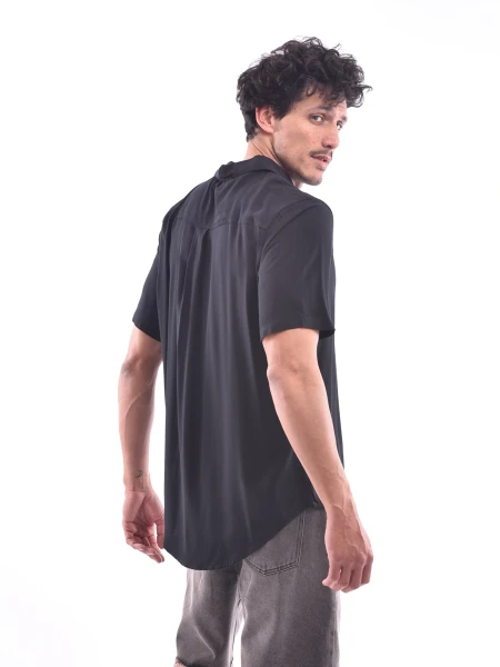 CAMISA ECHOSTAGE NEGRO