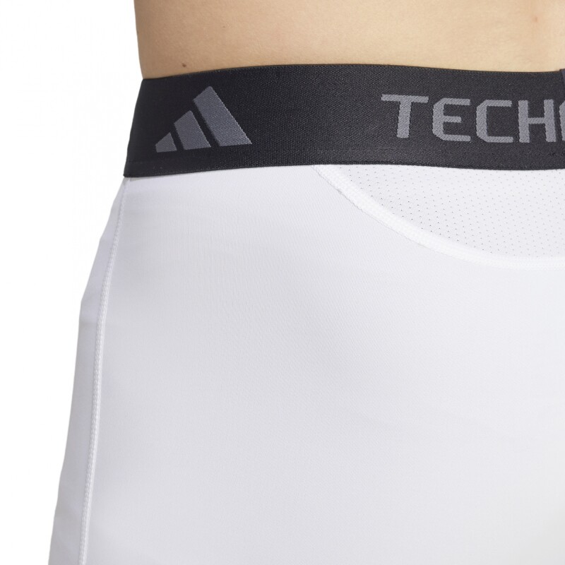 TECHFIT COMPRESSION TRAINING SHORT WHITE