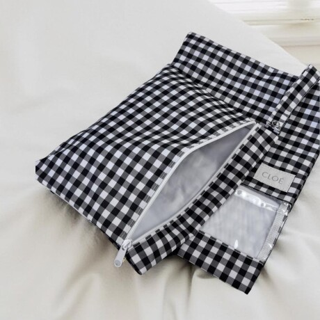 Bolsita Set Impermeable Vichy Black