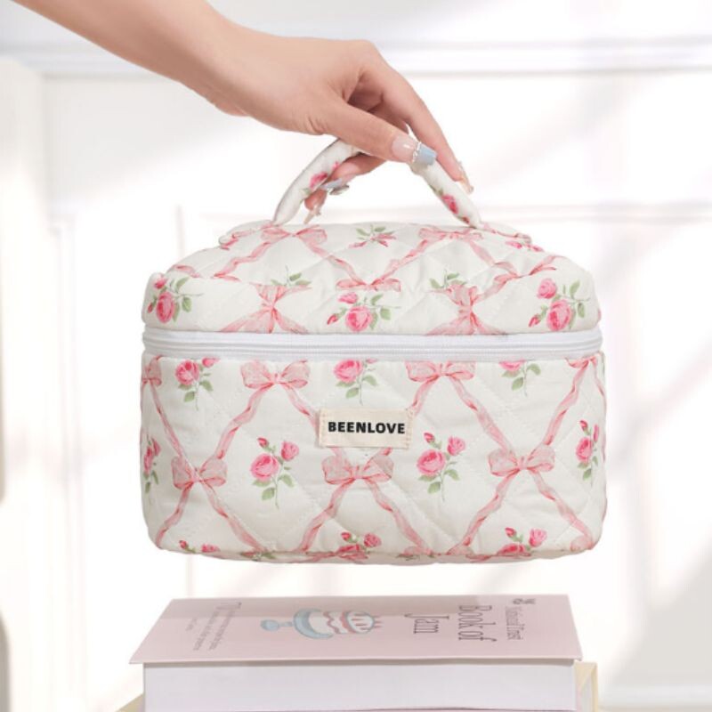 Neceser Cubo - Quilting Fabric - Floral Neceser Cubo - Quilting Fabric - Floral