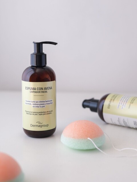 Espuma de Limpieza con Avena - Todo Tipo de Piel Espuma de Limpieza con Avena - Todo Tipo de Piel