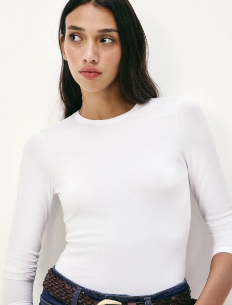 CAMISETA BÁSICA MANGA LARGA CON ELASTANO BLANCO