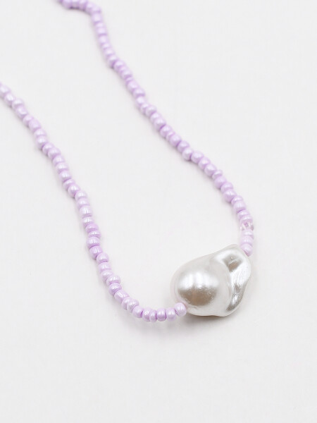 COLLAR CON PIEDRA LILA