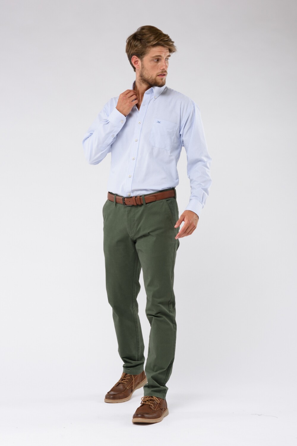 PANTALÓN SKINNY CON SPANDEX Verde Pino