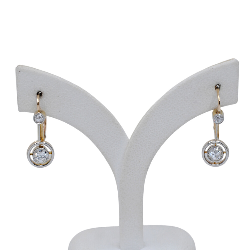 Caravanas en oro 18k, platino y brillantes Caravanas en oro 18k, platino y brillantes
