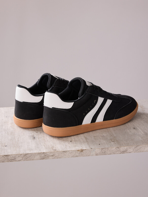 CHAMPIONES RIADM RUSTY Negro / Blanco