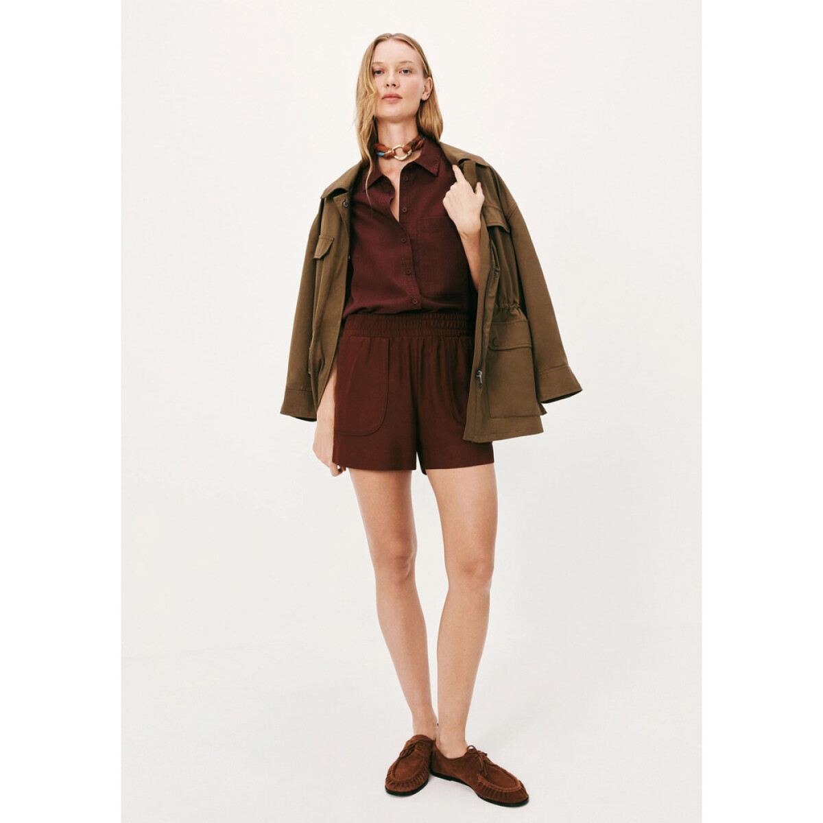 SHORTS FEM - MARROM ESCURO 