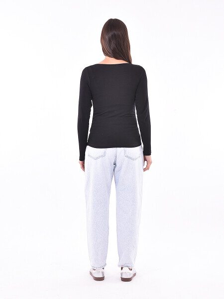 REMERA REESE NEGRO