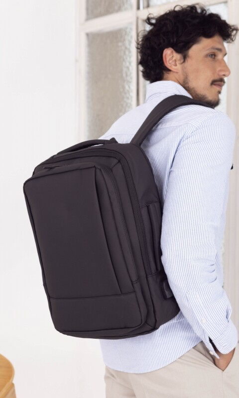 MOCHILA THE ECONOMIST NEGRO