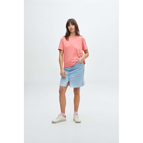 Remera básica Alaina Coral