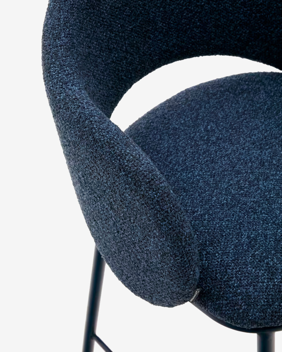 Taburete Maina de chenilla azul y patas de acero con acabado azul FSC Mix Credit 65 cm