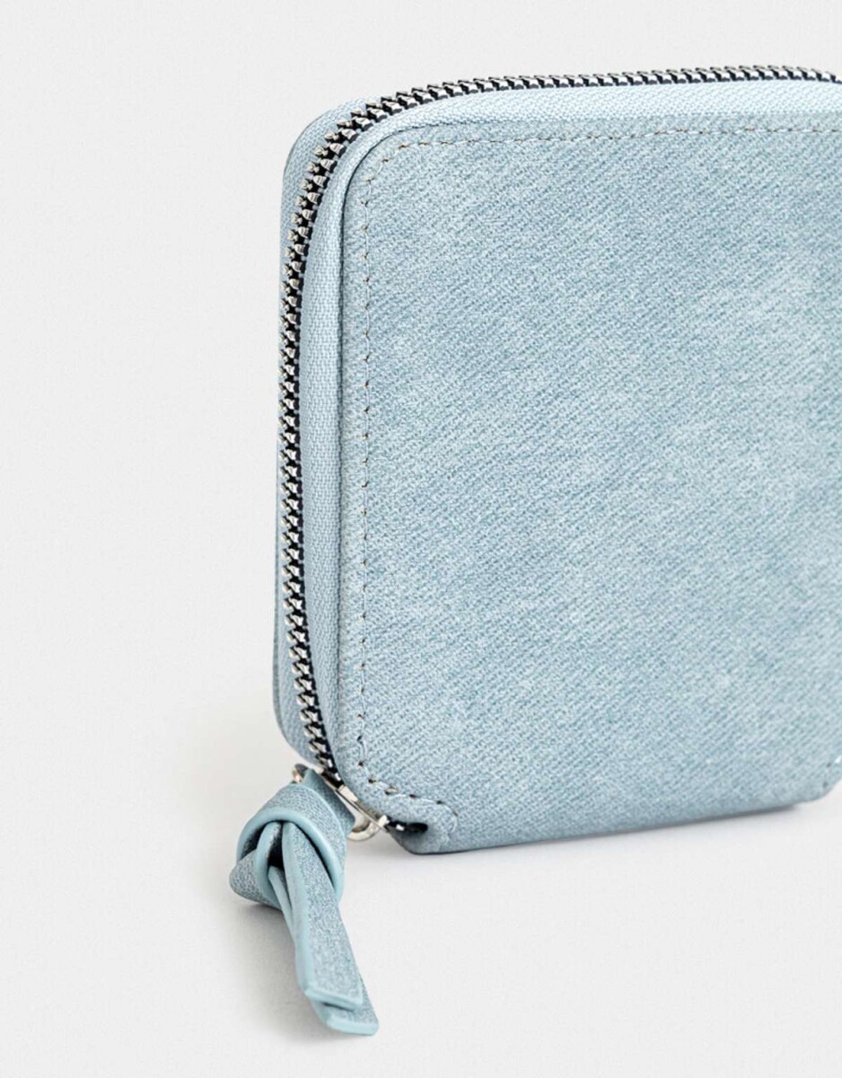 Billetera Special Price - Azul Celeste 