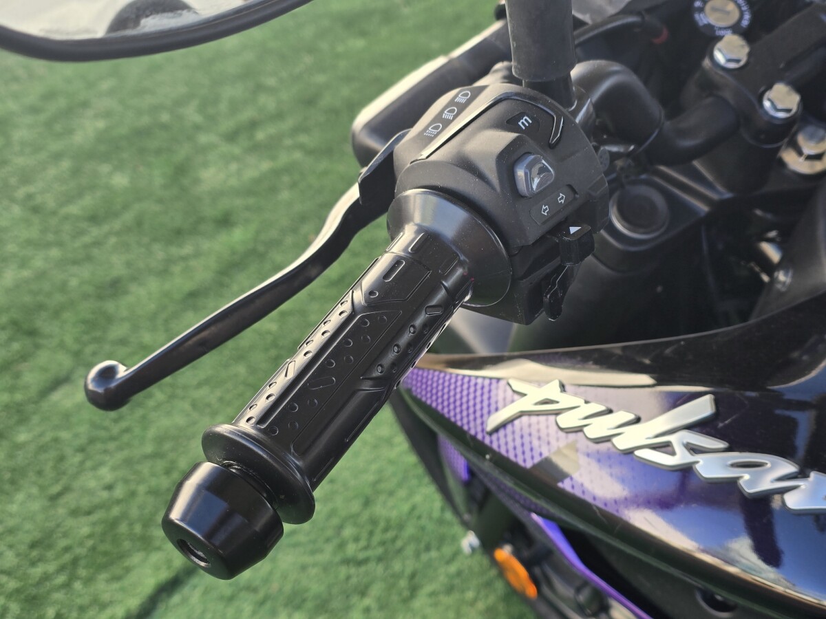Bajaj Pulsar N125 FI BLK 124 | Permuta / Financia Bajaj Pulsar N125 FI BLK 124 | Permuta / Financia