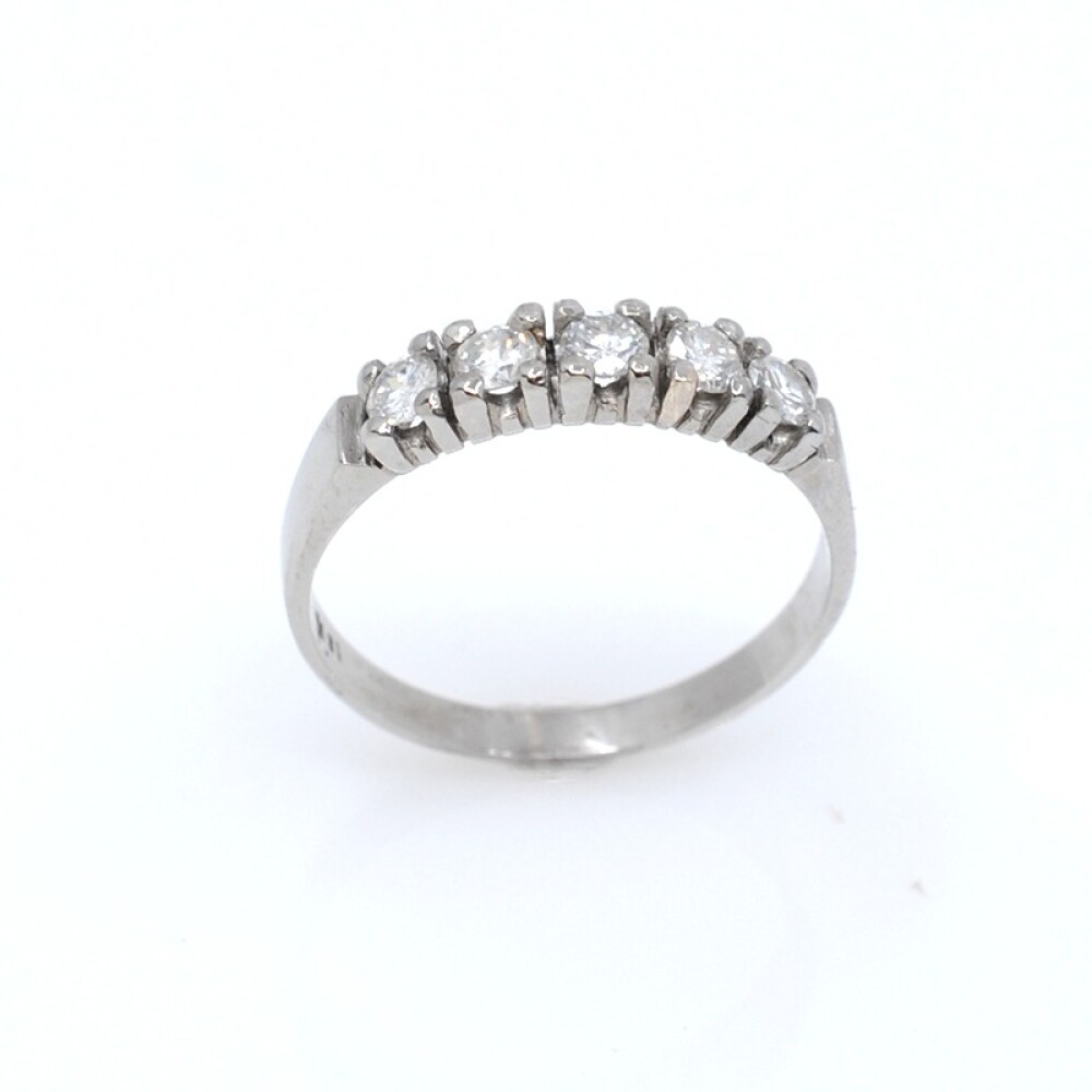 Anillo en oro 18k blanco y brillantes Anillo en oro 18k blanco y brillantes