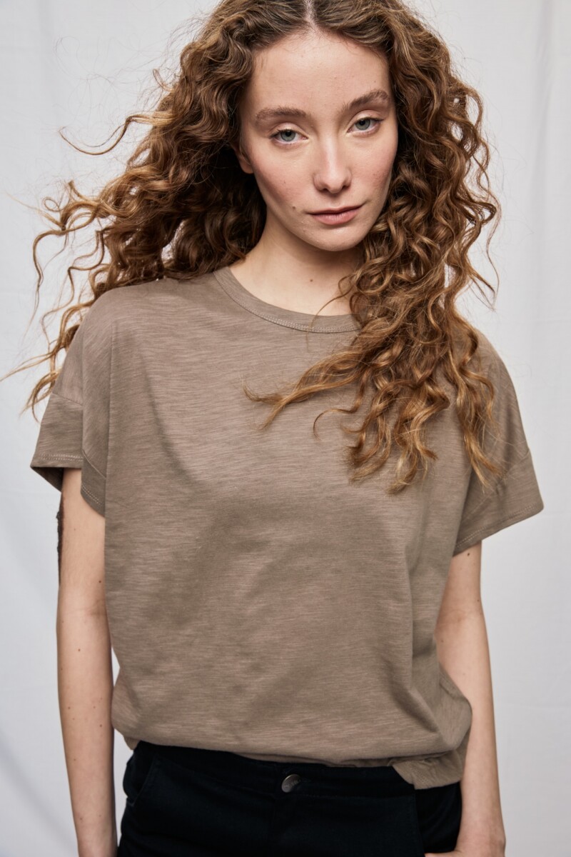 REMERA JANA Visón