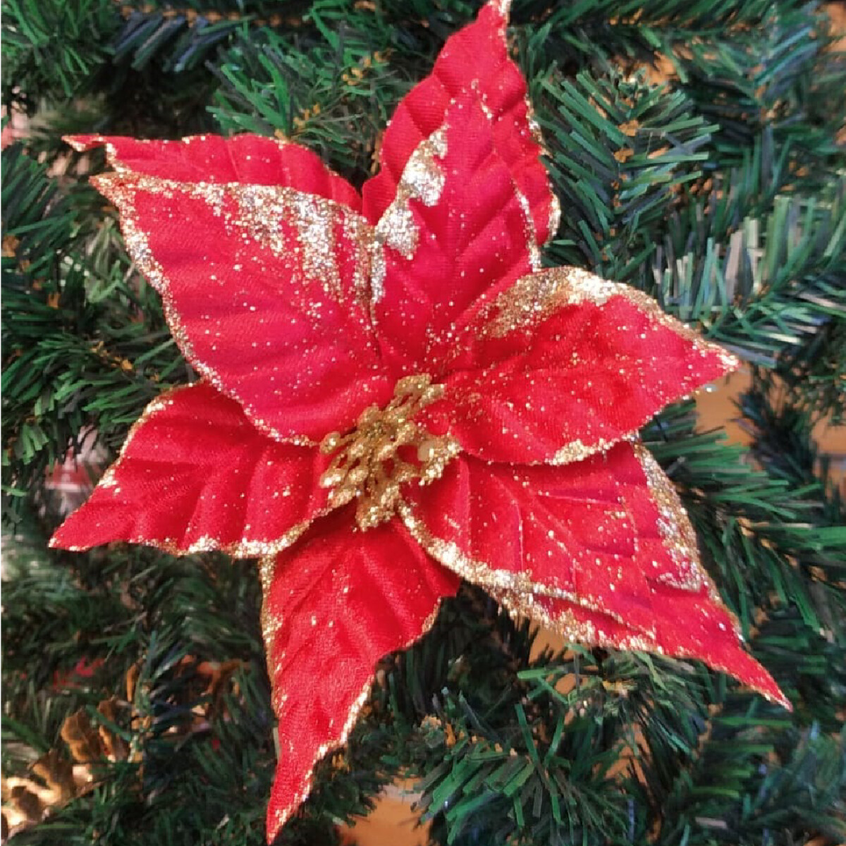 Flor Navideña En Rojo Yoro 12 Cm 