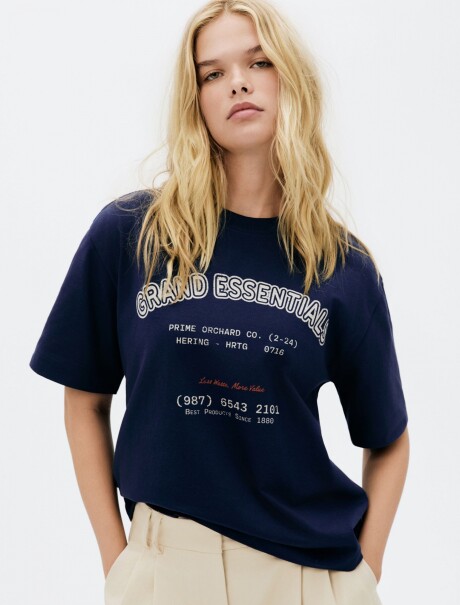 CAMISETA CON ESTAMPA MODELO OVERSIZE AZUL