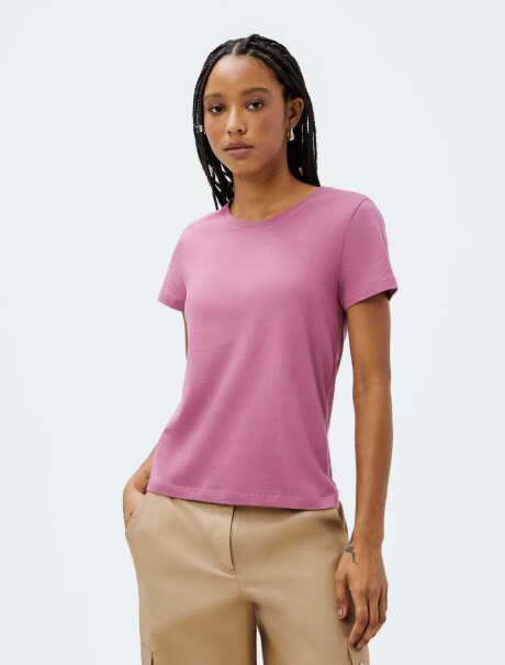 CAMISETA BÁSICA MANGA CORTA ROSA