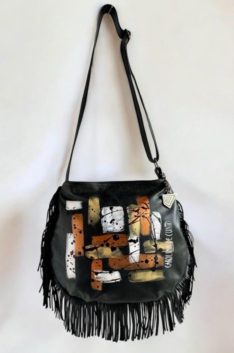 Bandolera Con Flecos Odina Color Negro Con Arte Línea Ottenta 