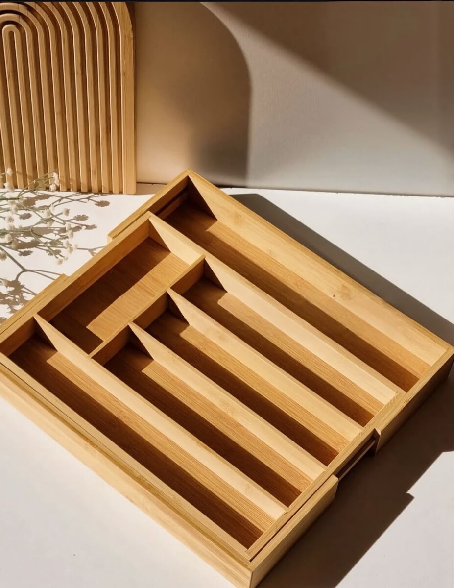 Organizador Porta Cubiertos Madera Bambú Extensible Largo 36cm x Ancho 26cm x Ancho 5cm 