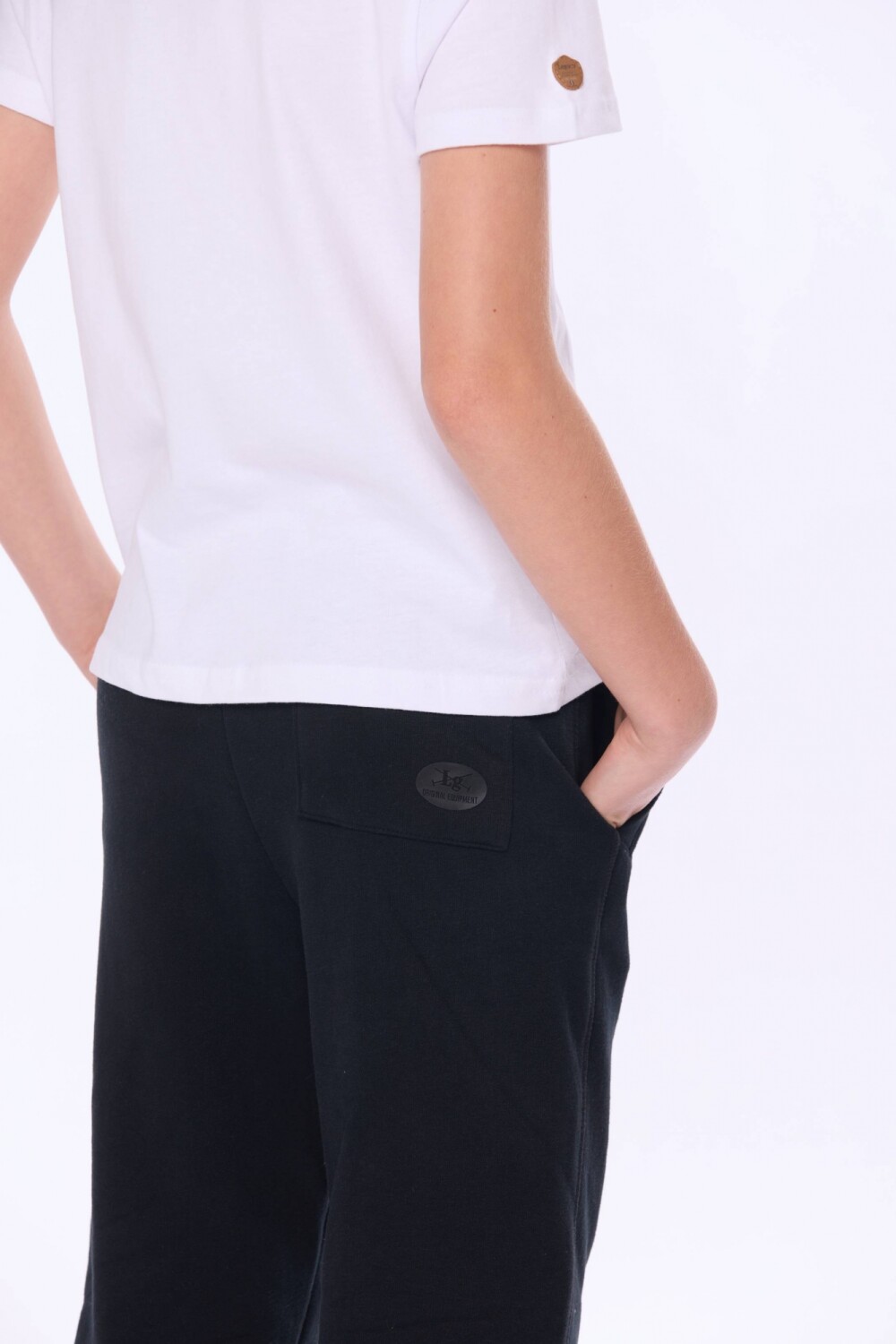 PANTALÓN DEPORTIVO Negro
