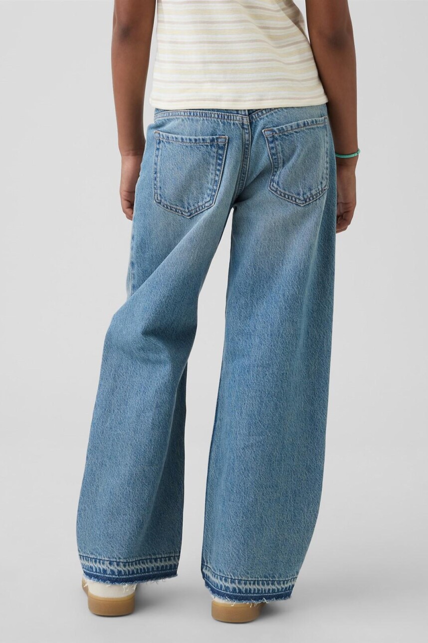 Jean Stride Niña Worn Medium Tint