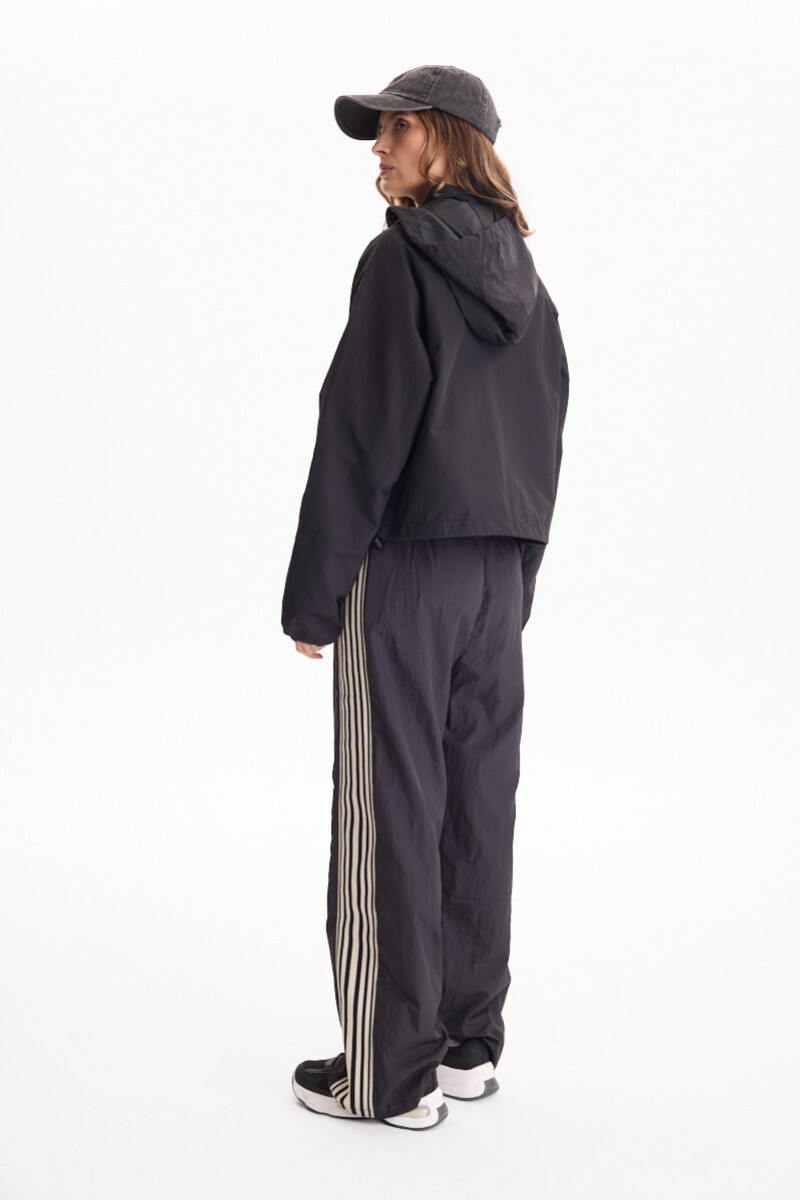 Campera Prism Negro