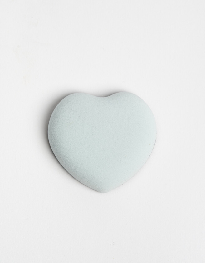 Brochas y Aplicadores Pad Polvo Esponja De Maquillaje Para Polvos Feeling Jeanious Con Forma De Corazón - Azul Oscuro