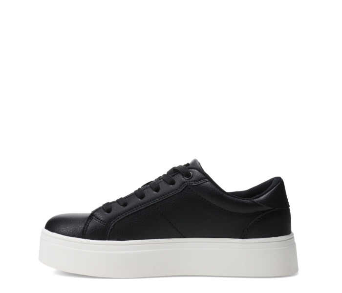 Deportivo POKE con plataforma Black