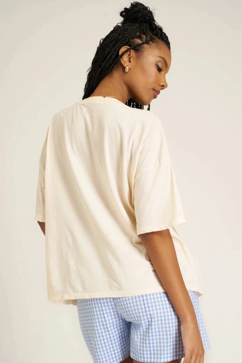 REMERA ITALIA Crema