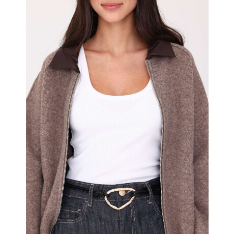 Cinturón Con Dije Texturado Dorado