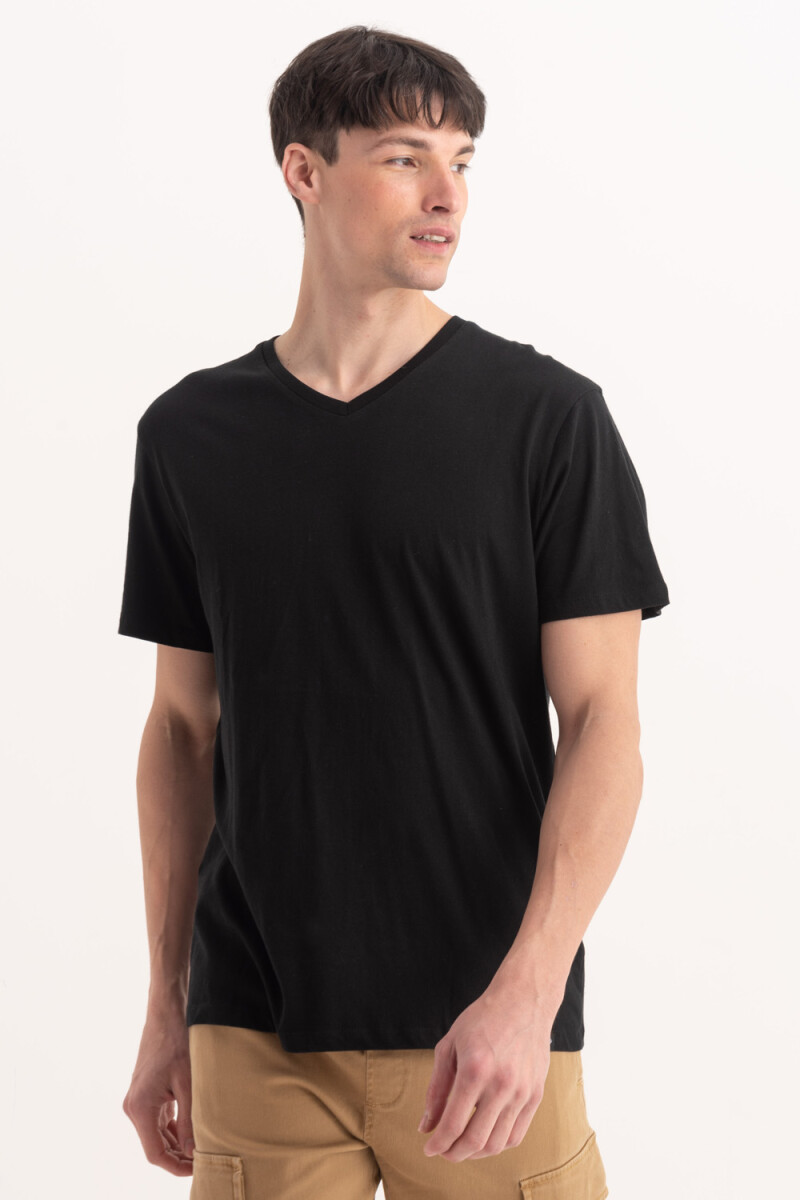 Camiseta cuello en V Negro