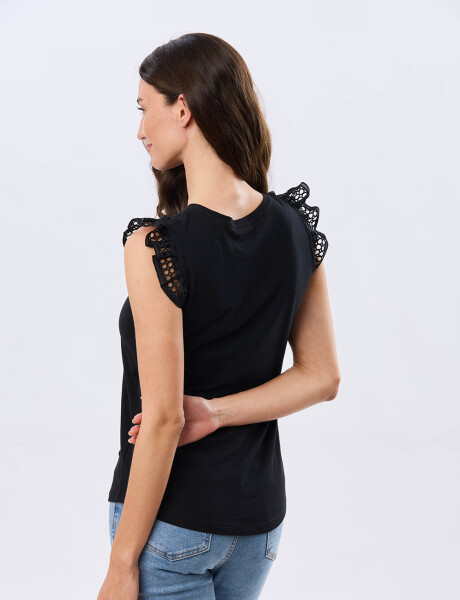 REMERA LISA DE ALGODÓN Negro