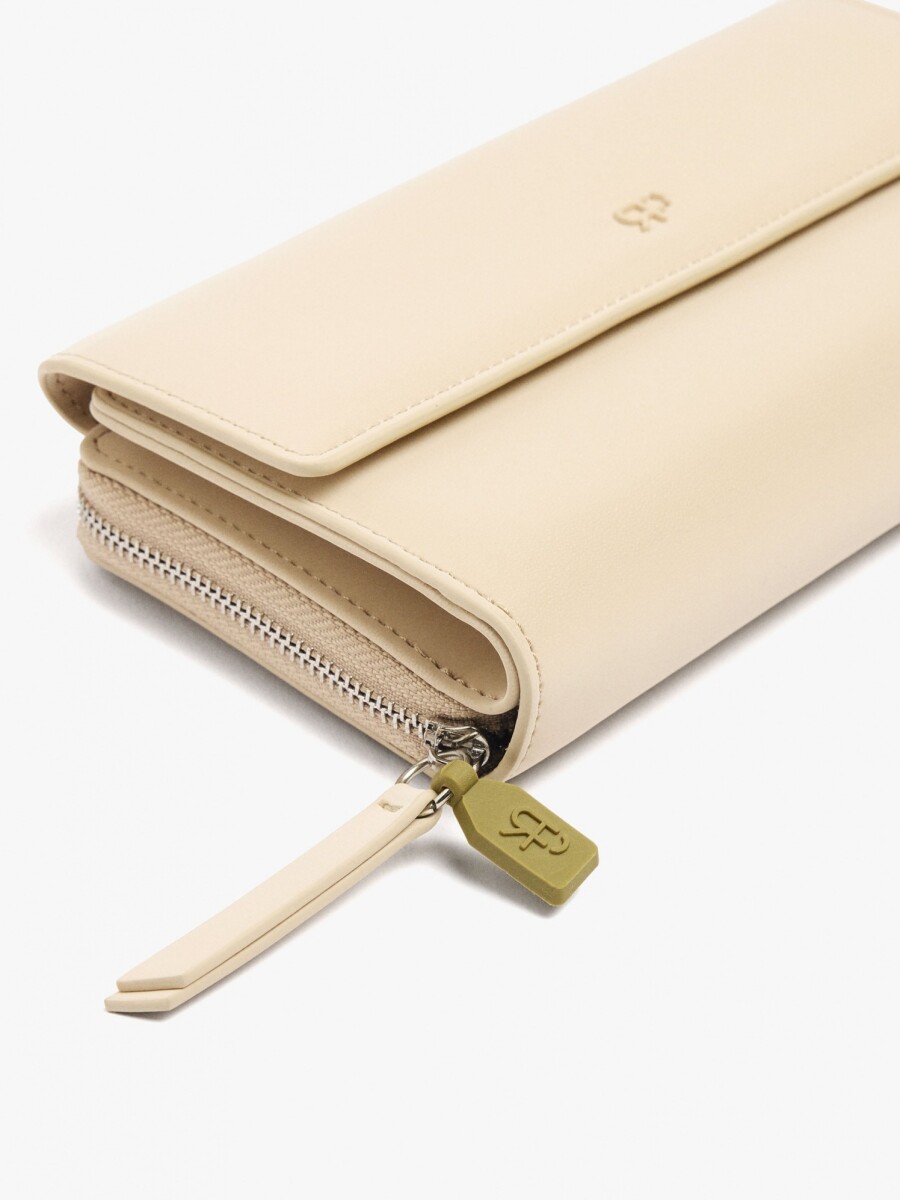 Cartera Textura Suave Con Solapa beige