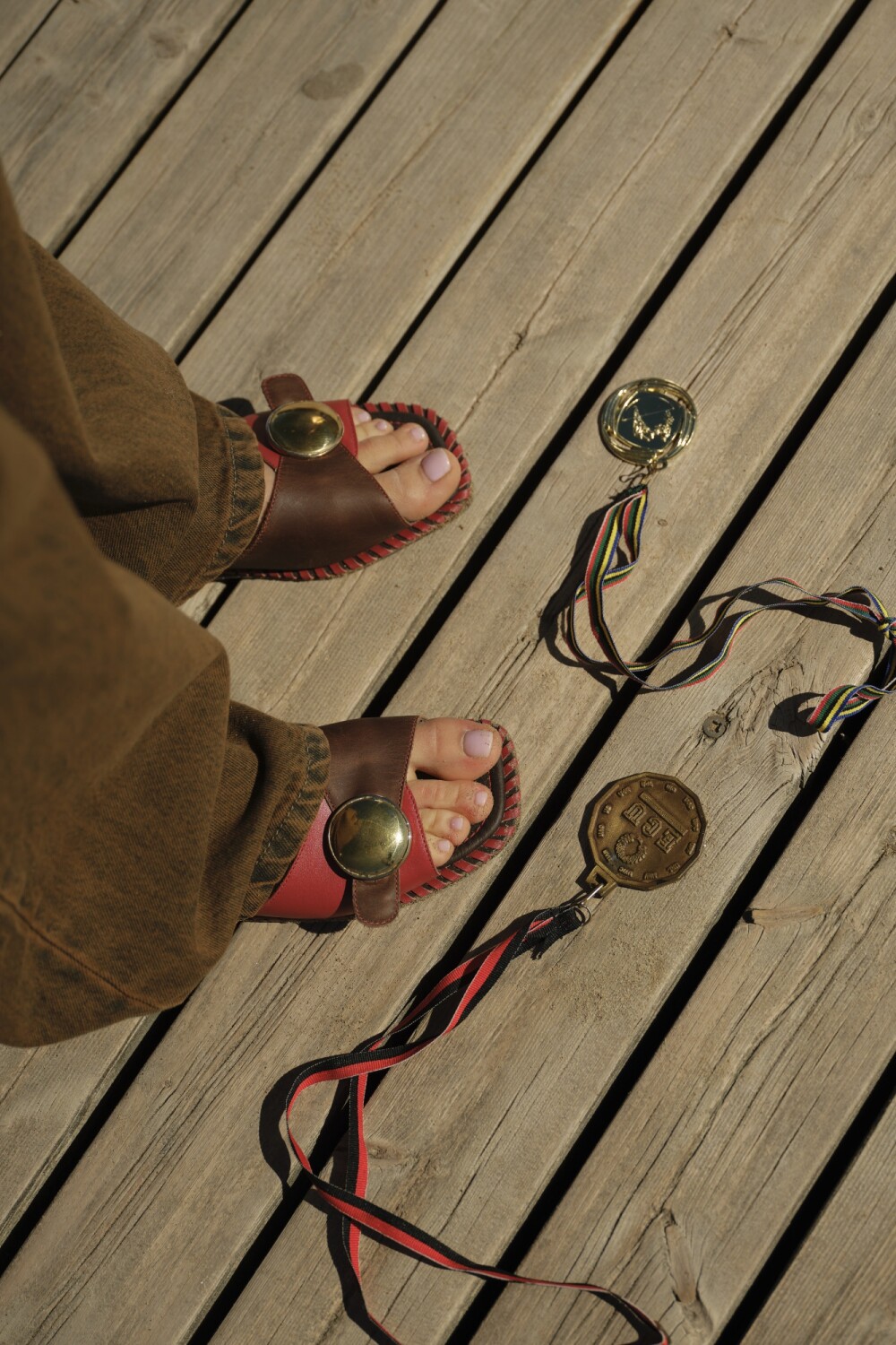 O Sandals Chocolate / Rojo
