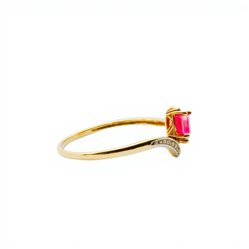 Anillo Petalos-Oro Bajo-Piedra Rubi y zirconias-AN8141 conpiedra
