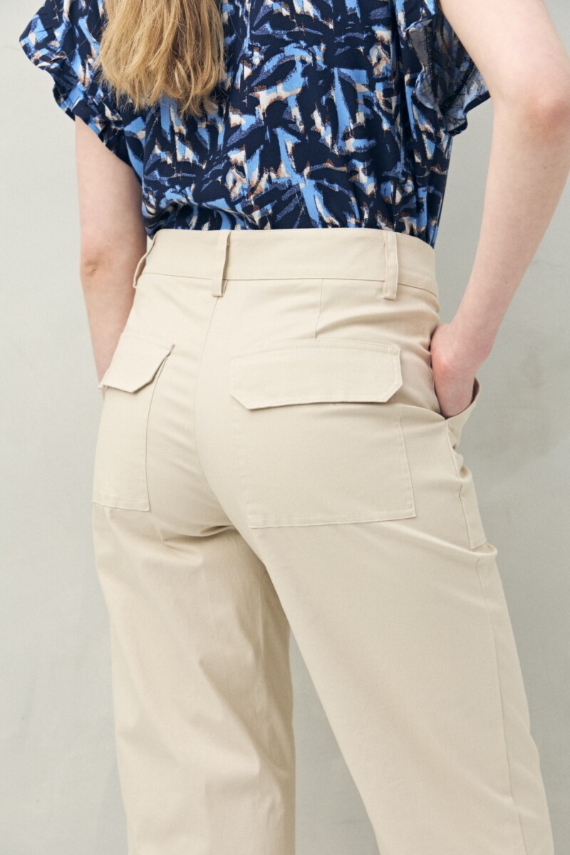 PANTALÓN NOMU Crudo