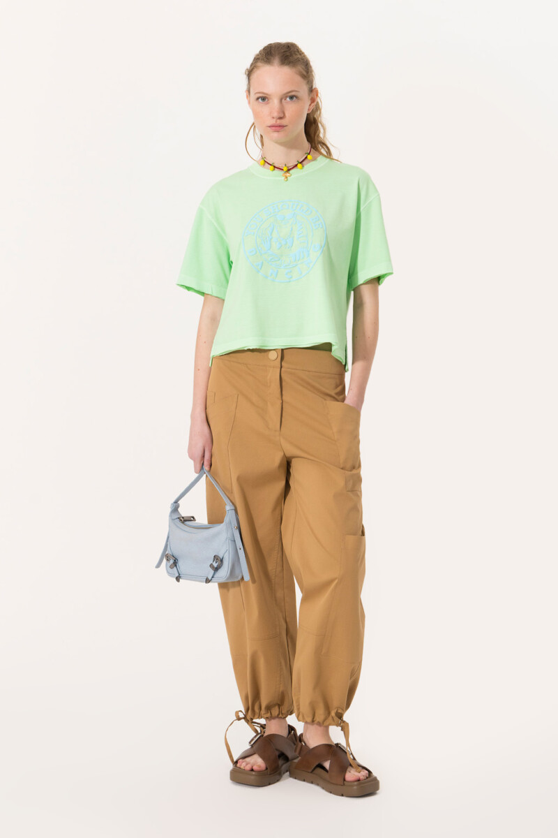 REMERA DANCING Verde