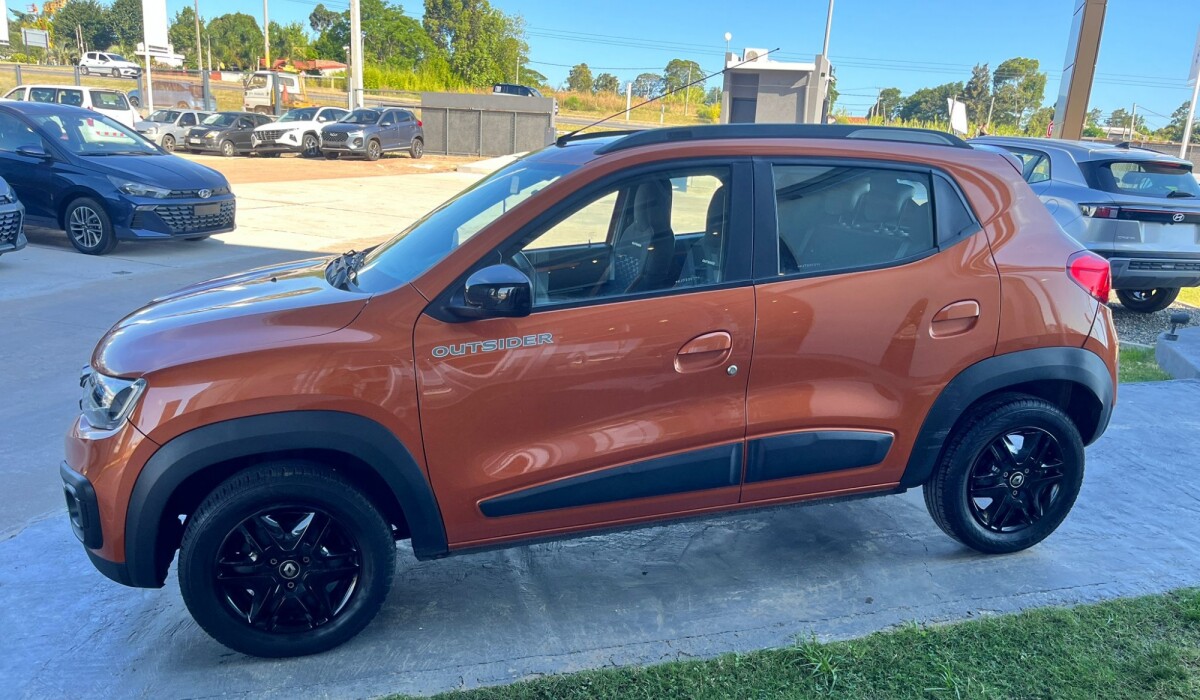 RENAULT KWID OUTSIDER 1.0 2021 RENAULT KWID OUTSIDER 1.0 2021